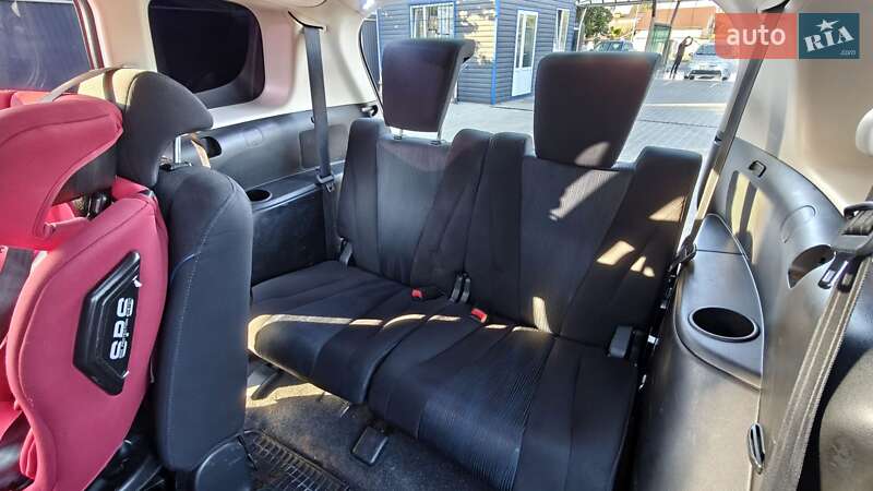 Мінівен Mazda 5 2011 в Одесі