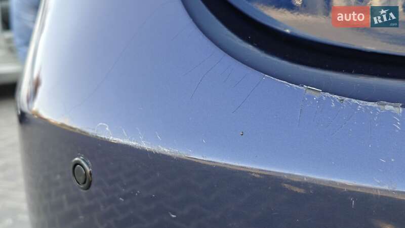 Мінівен Mazda 5 2011 в Одесі