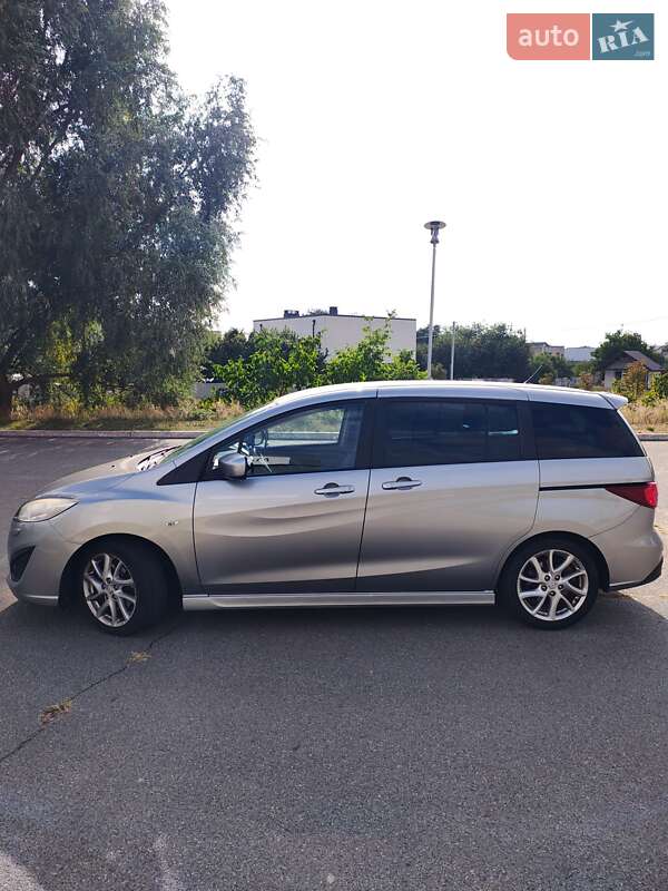 Минивэн Mazda 5 2010 в Киеве