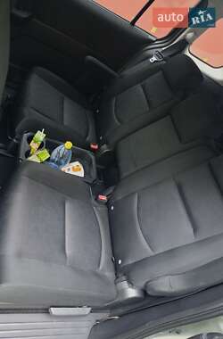 Мінівен Mazda 5 2009 в  фото 40 Мінівен Mazda 5 2009 в