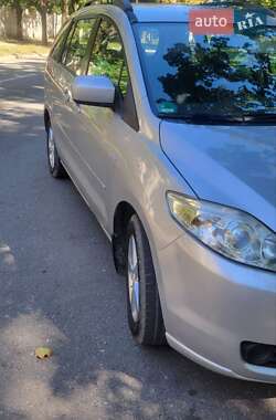Минивэн Mazda 5 2006 в 
