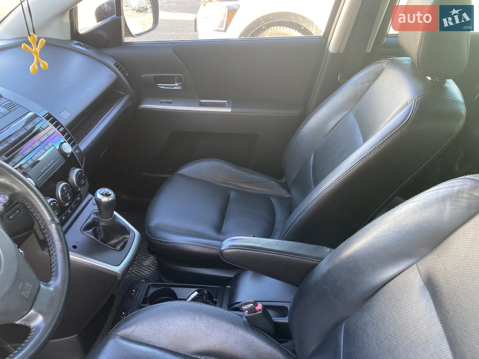 2010 Mazda 5 - мініатюра 13