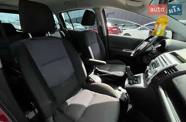 Минивэн Mazda 5 2006 в 