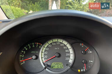 Минивэн Mazda 5 2005 в 