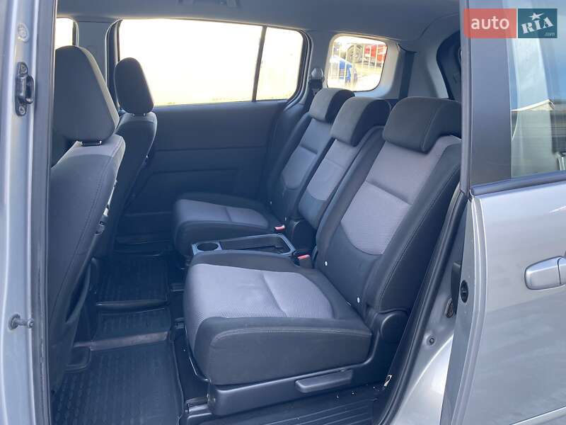 Минивэн Mazda 5 2006 в Николаеве