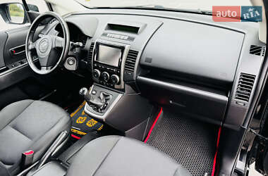 Минивэн Mazda 5 2009 в 
