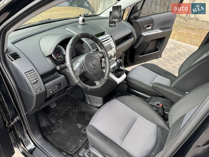 Минивэн Mazda 5 2007 в Лубнах