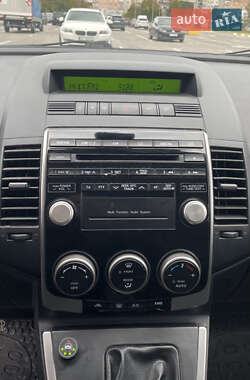 Минивэн Mazda 5 2009 в 