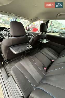 Минивэн Mazda 5 2011 в 