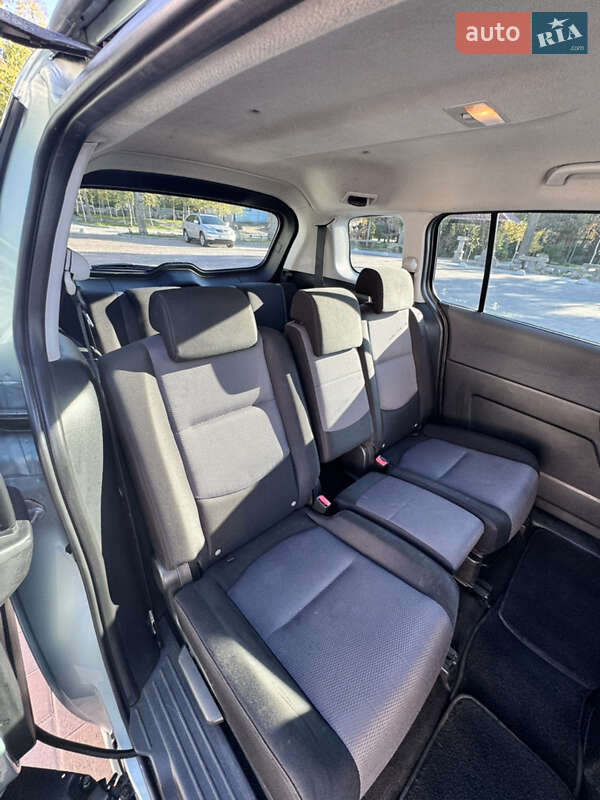 Минивэн Mazda 5 2006 в Николаеве фото 17 Минивэн Mazda 5 2006 в Николаеве