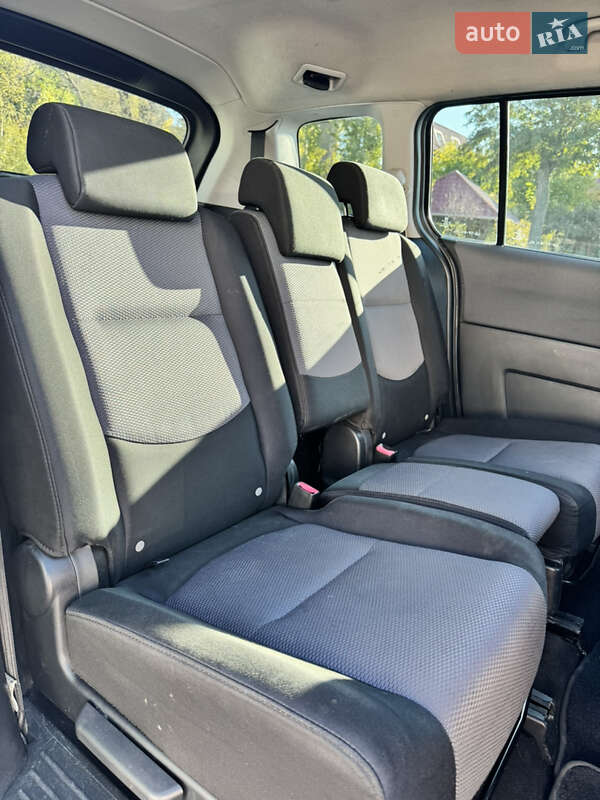 Минивэн Mazda 5 2006 в Николаеве фото 20 Минивэн Mazda 5 2006 в Николаеве