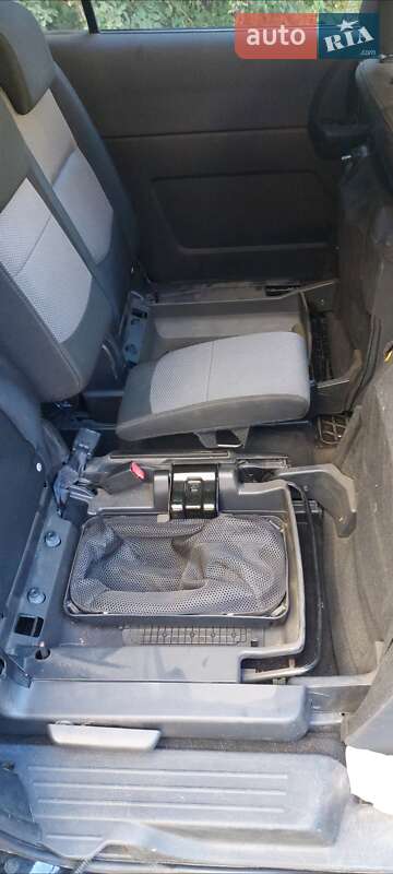 Минивэн Mazda 5 2007 в Киеве