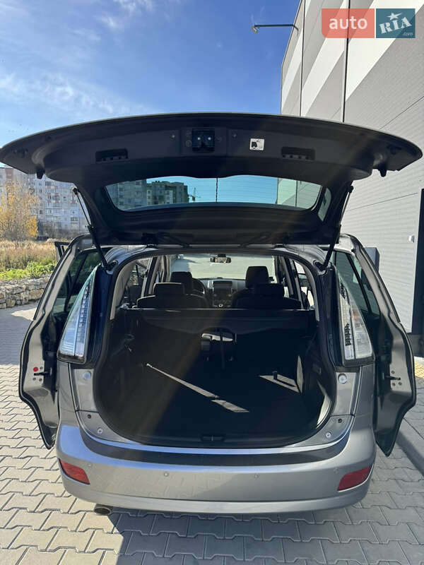 Мінівен Mazda 5 2009 в Калуші