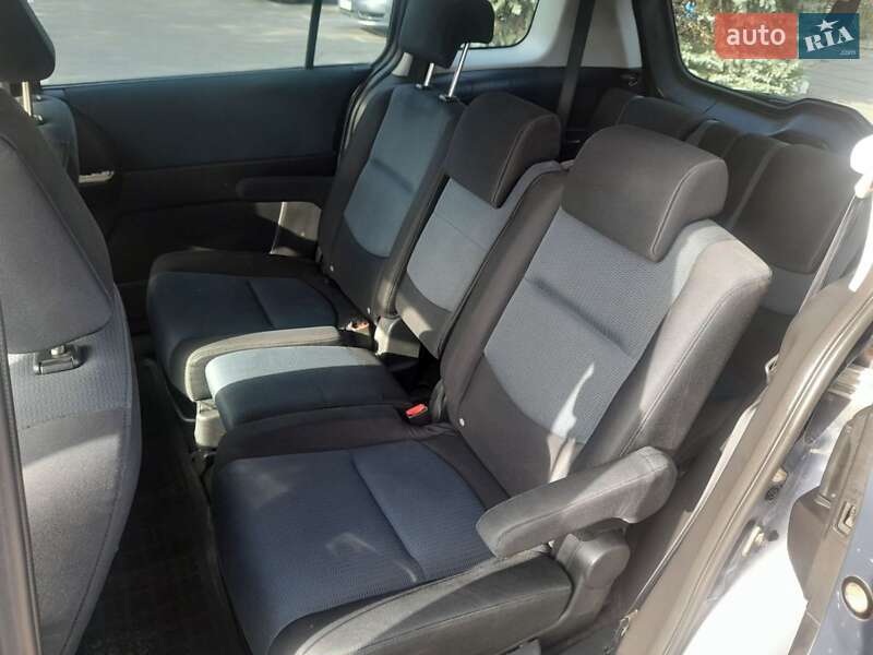 Минивэн Mazda 5 2007 в Харькове
