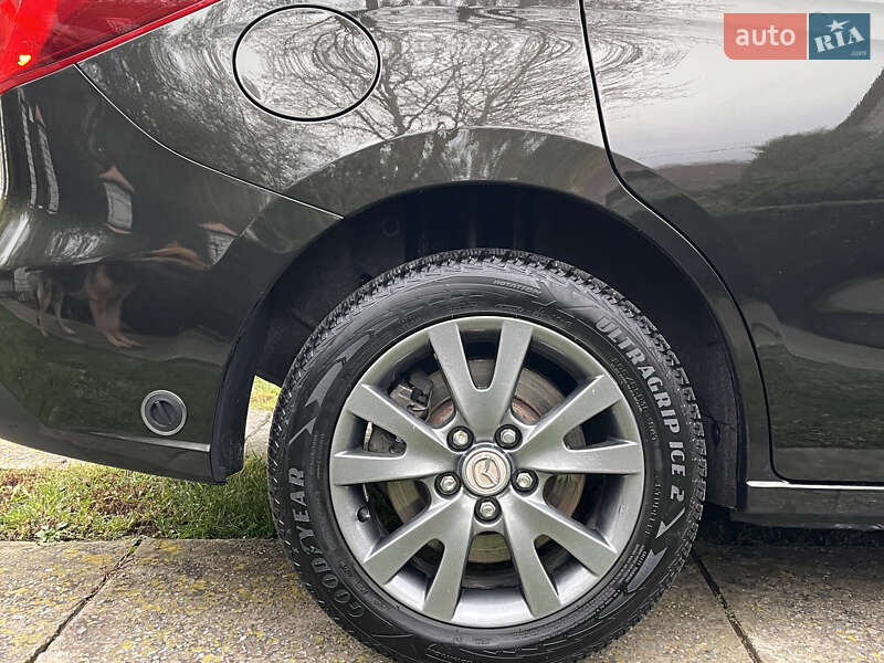 Минивэн Mazda 5 2010 в Киеве фото 47 Минивэн Mazda 5 2010 в Киеве