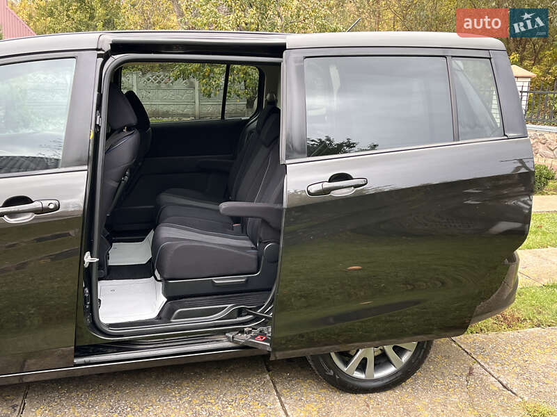 Минивэн Mazda 5 2010 в Киеве фото 62 Минивэн Mazda 5 2010 в Киеве