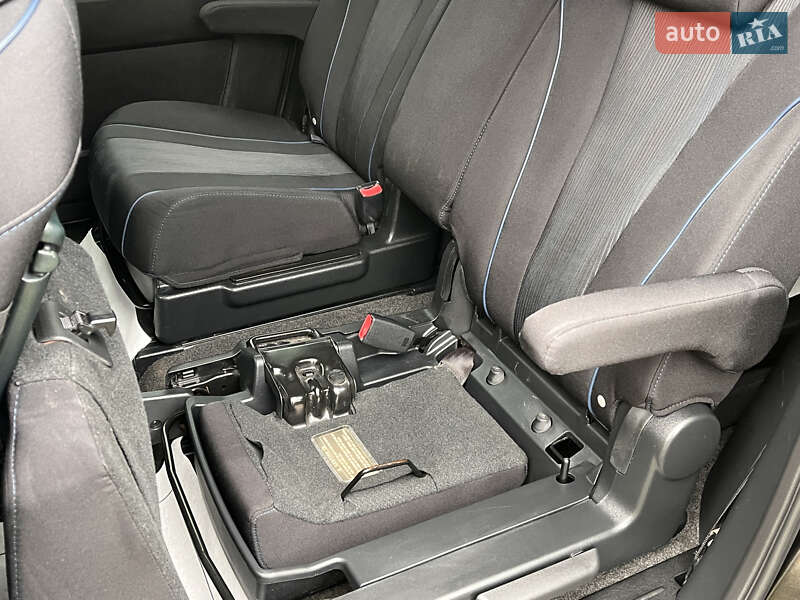 Минивэн Mazda 5 2010 в Киеве фото 68 Минивэн Mazda 5 2010 в Киеве