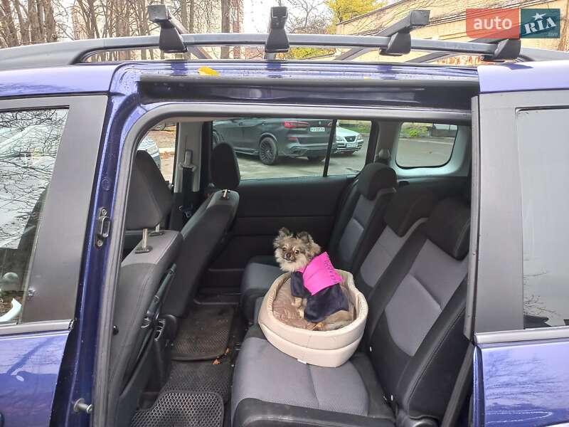 Минивэн Mazda 5 2006 в Киеве фото 7 Минивэн Mazda 5 2006 в Киеве