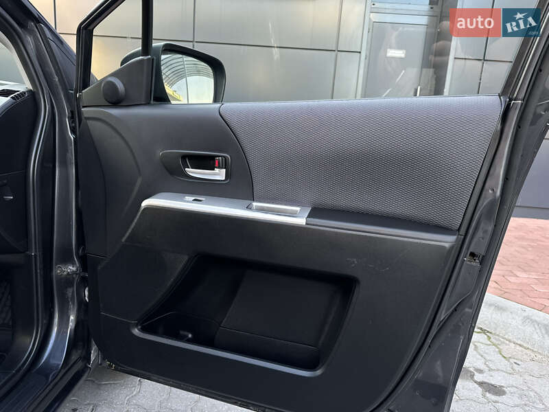 Мінівен Mazda 5 2007 в Дрогобичі фото 64 Мінівен Mazda 5 2007 в Дрогобичі