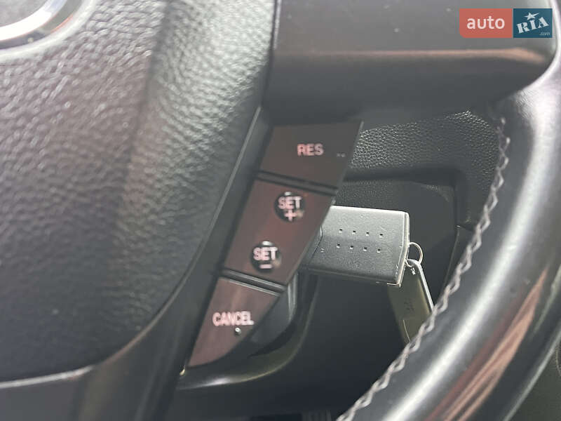 Мінівен Mazda 5 2010 в Києві