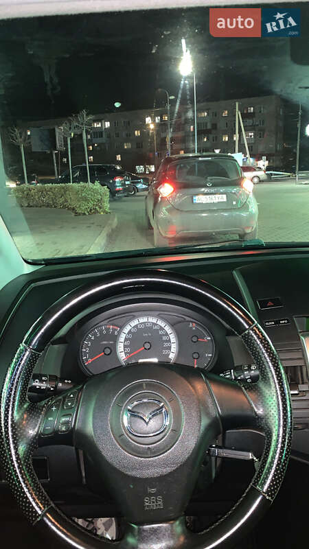 Мінівен Mazda 5 2006 в Луцьку