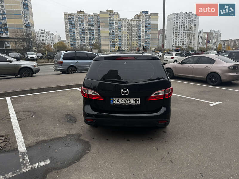 Мінівен Mazda 5 2011 в Києві