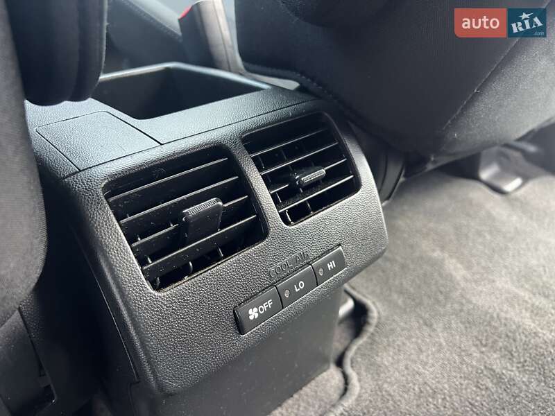 Мінівен Mazda 5 2011 в Києві фото 18 Мінівен Mazda 5 2011 в Києві