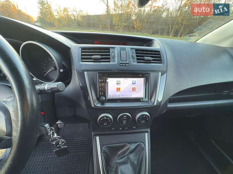 Мінівен Mazda 5 2010 в Сарнах