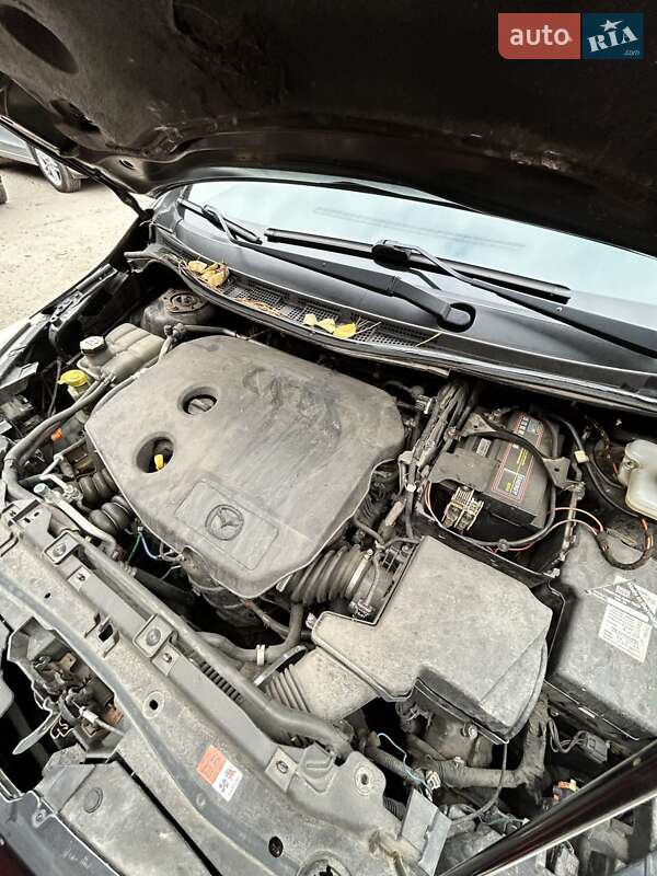 Мінівен Mazda 5 2011 в Сумах