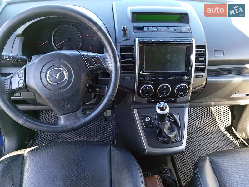 Минивэн Mazda 5 2009 в Судовой Вишне