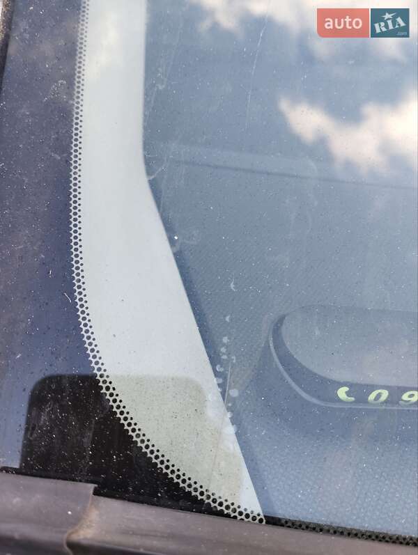 Мінівен Mazda 5 2006 в Рівному фото 16 Мінівен Mazda 5 2006 в Рівному