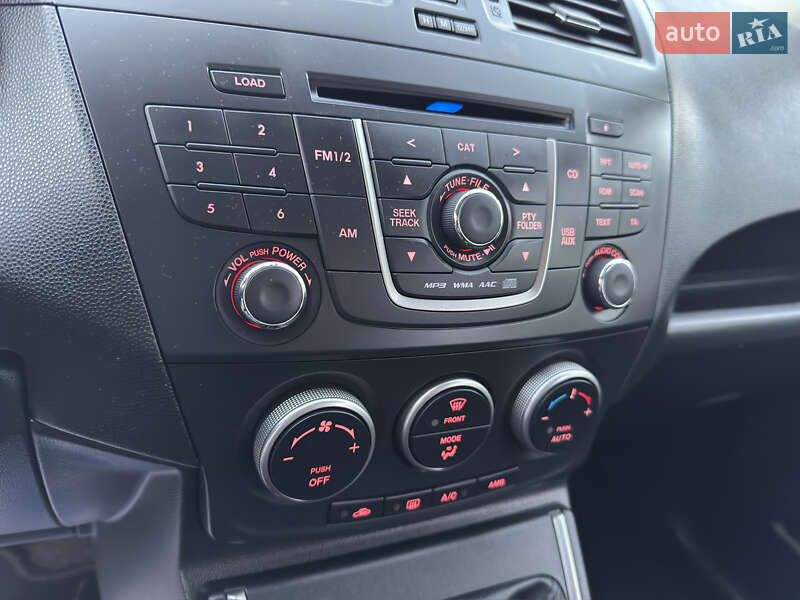 Мінівен Mazda 5 2013 в Києві фото 42 Мінівен Mazda 5 2013 в Києві