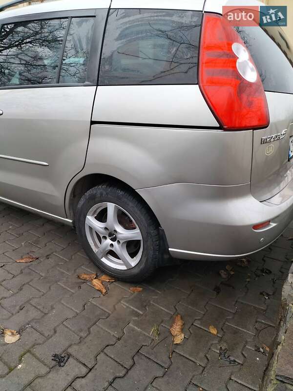Минивэн Mazda 5 2005 в Черновцах