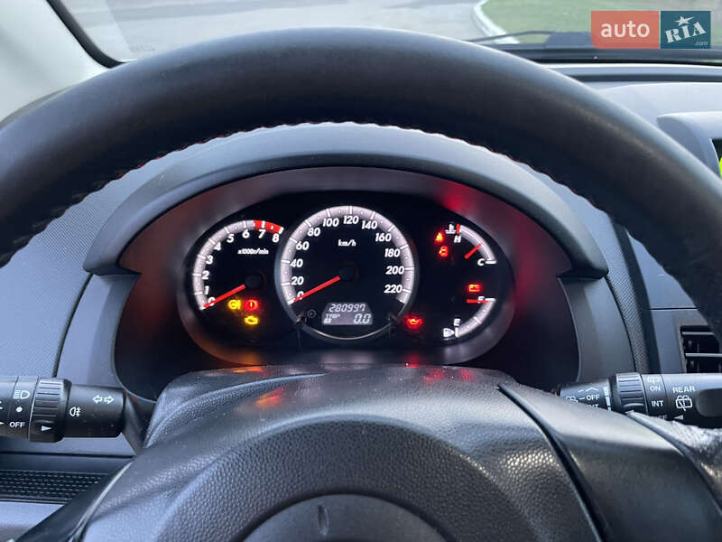 Минивэн Mazda 5 2008 в Харькове