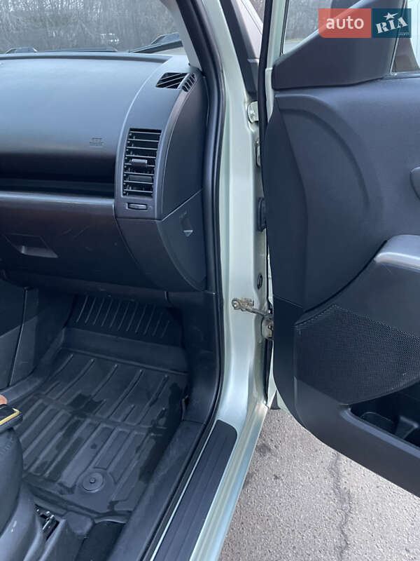 Минивэн Mazda 5 2008 в Харькове