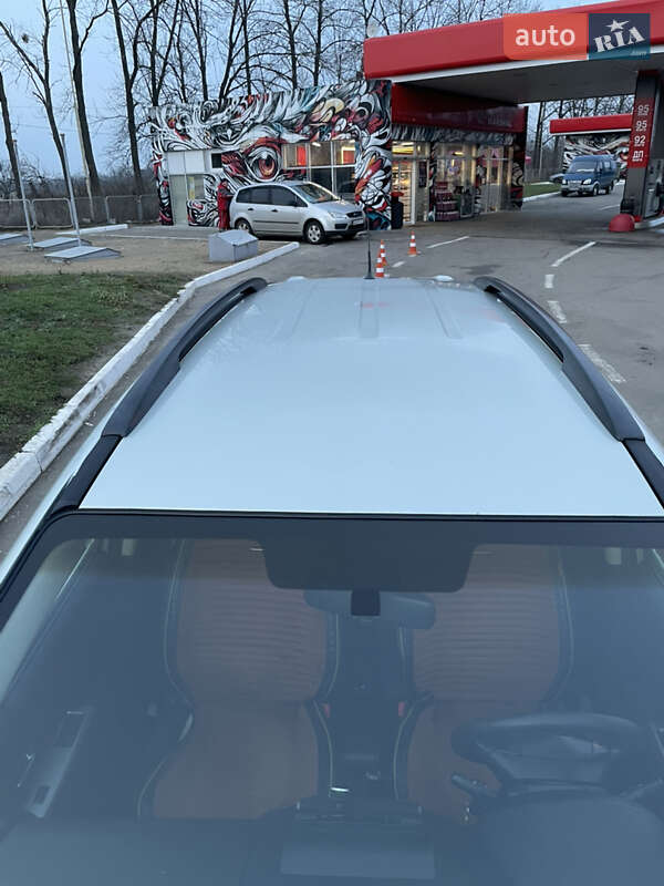 Минивэн Mazda 5 2008 в Харькове