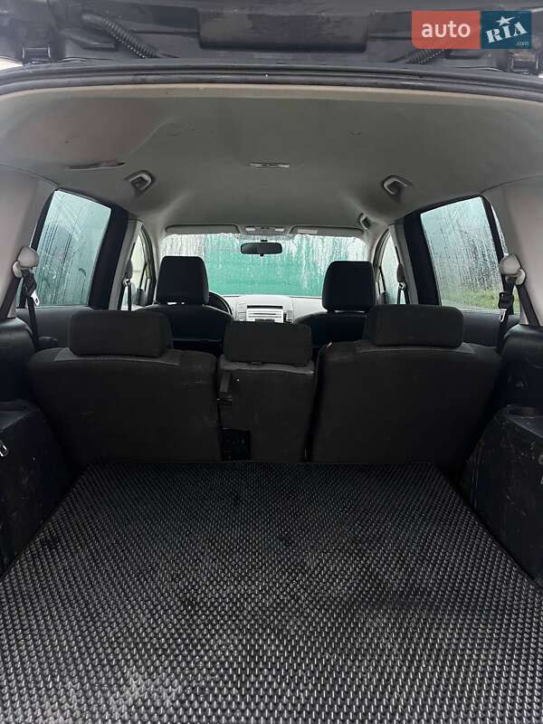 Минивэн Mazda 5 2007 в Чернигове