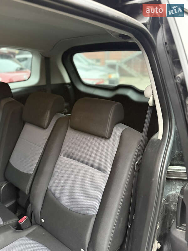 Минивэн Mazda 5 2006 в Киеве фото 13 Минивэн Mazda 5 2006 в Киеве