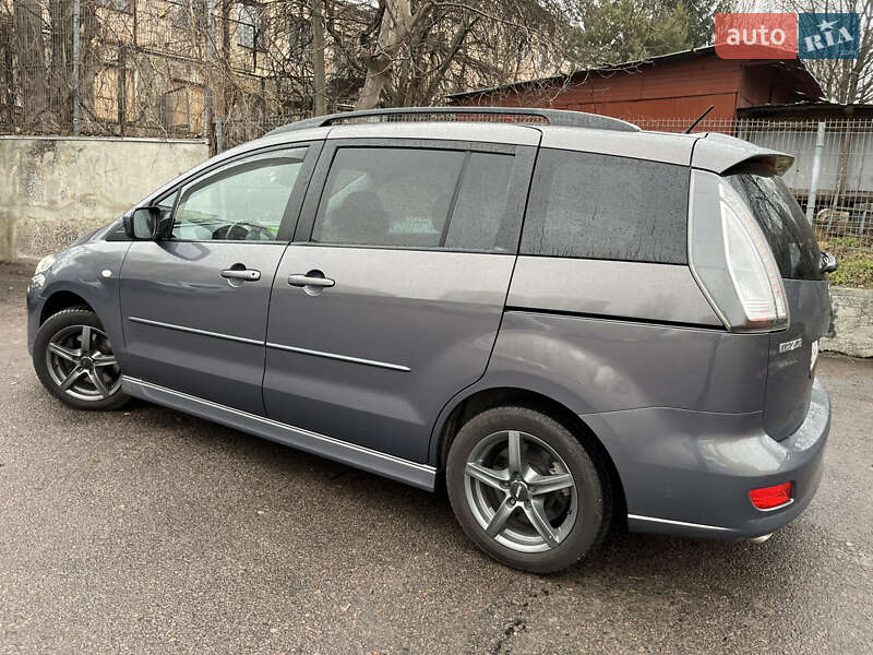 Минивэн Mazda 5 2009 в Ровно
