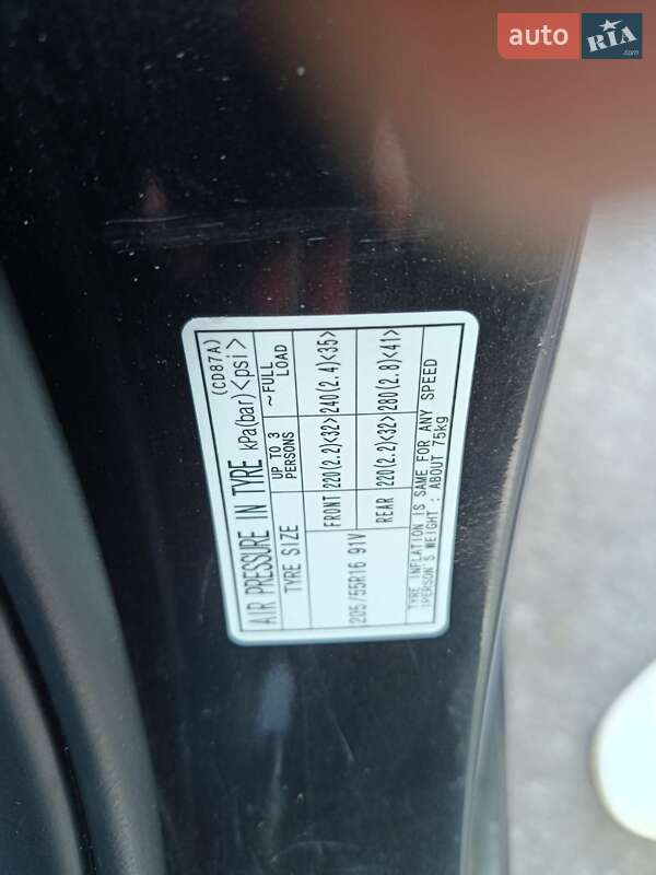 Мінівен Mazda 5 2011 в Києві
