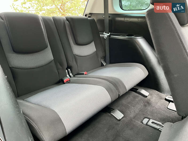 Минивэн Mazda 5 2007 в Дрогобыче