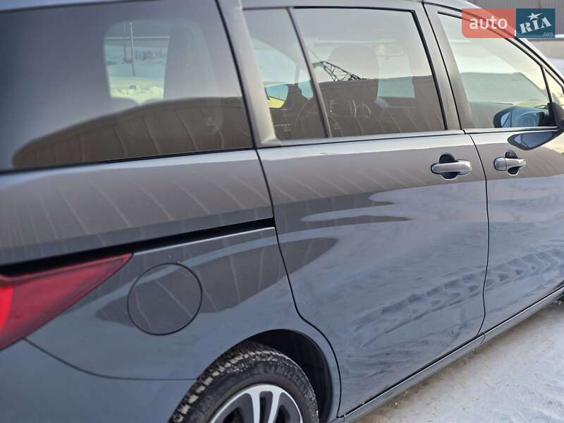 Минивэн Mazda 5 2011 в Луцке