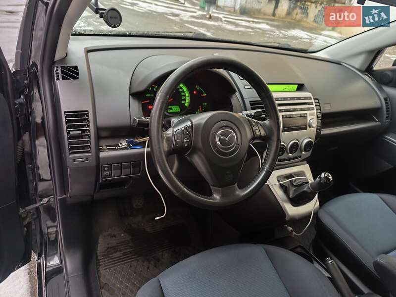 Минивэн Mazda 5 2007 в Харькове