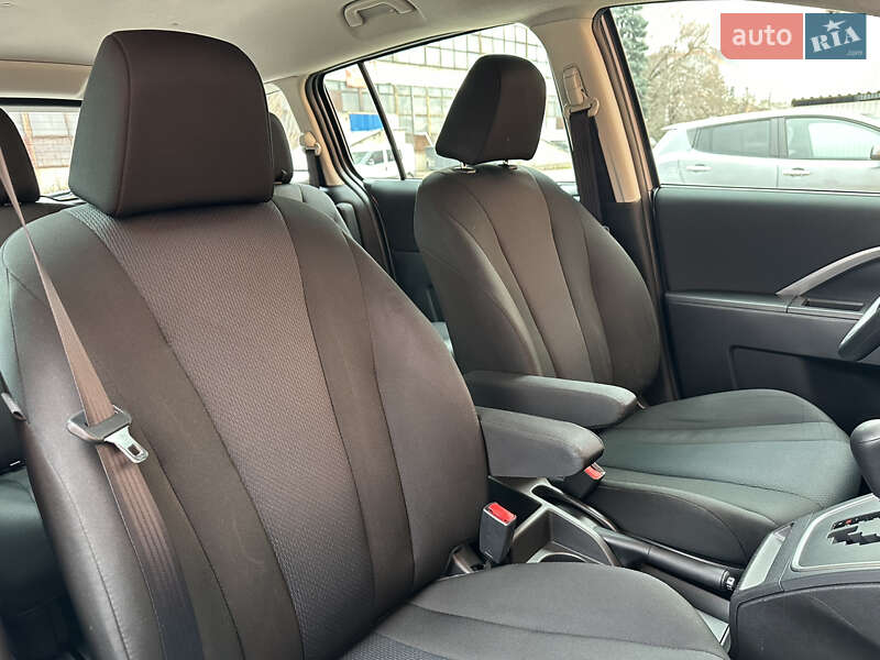 Мінівен Mazda 5 2015 в Києві фото 16 Мінівен Mazda 5 2015 в Києві