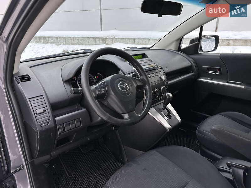 Минивэн Mazda 5 2008 в Киеве