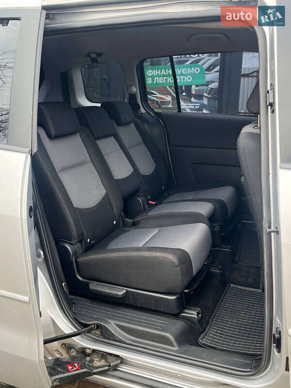 Мінівен Mazda 5 2006 в Кривому Розі фото 14 Мінівен Mazda 5 2006 в Кривому Розі