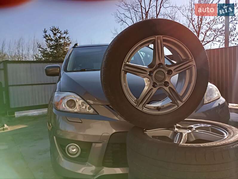 Минивэн Mazda 5 2010 в Калуше