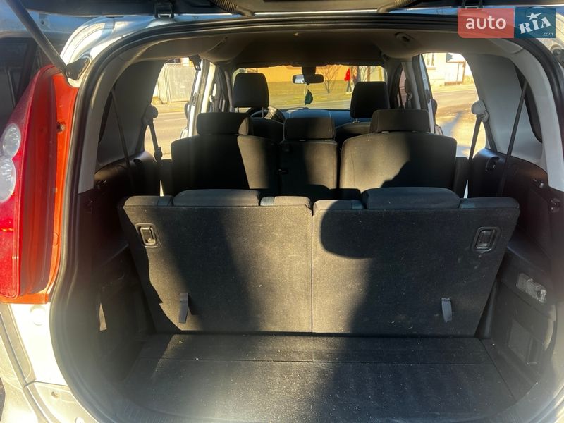 Минивэн Mazda 5 2007 в Тячеве