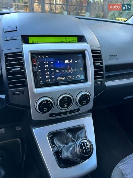 Минивэн Mazda 5 2006 в Киеве