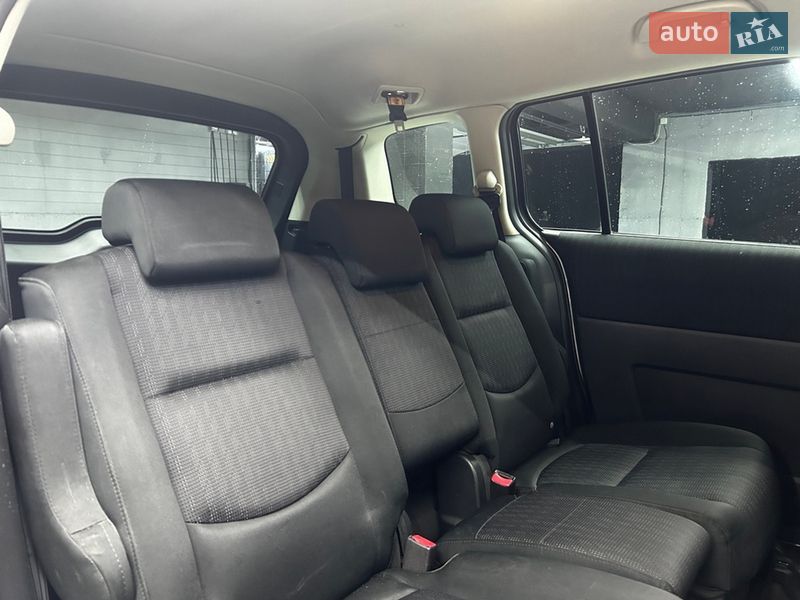 Минивэн Mazda 5 2009 в Черновцах